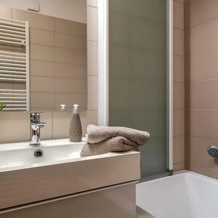 Studio Q Apartament *