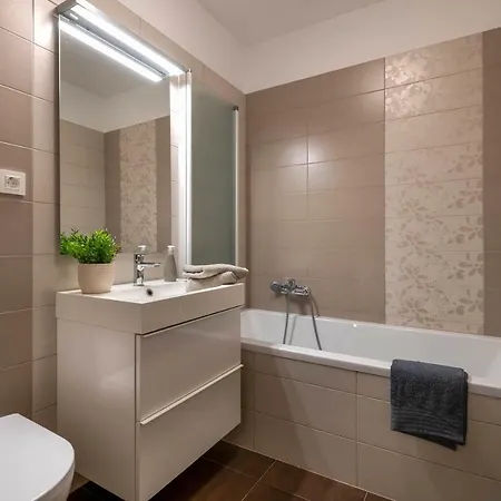 Studio Q Apartament Fažana